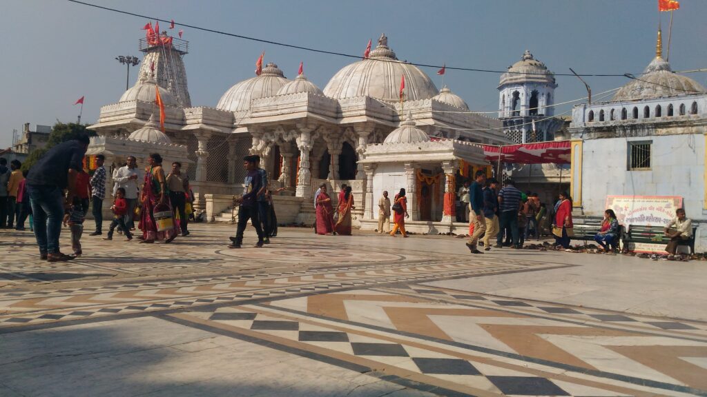 Top 10 Places To Visit Near Raipur-Banjara Mata Temple