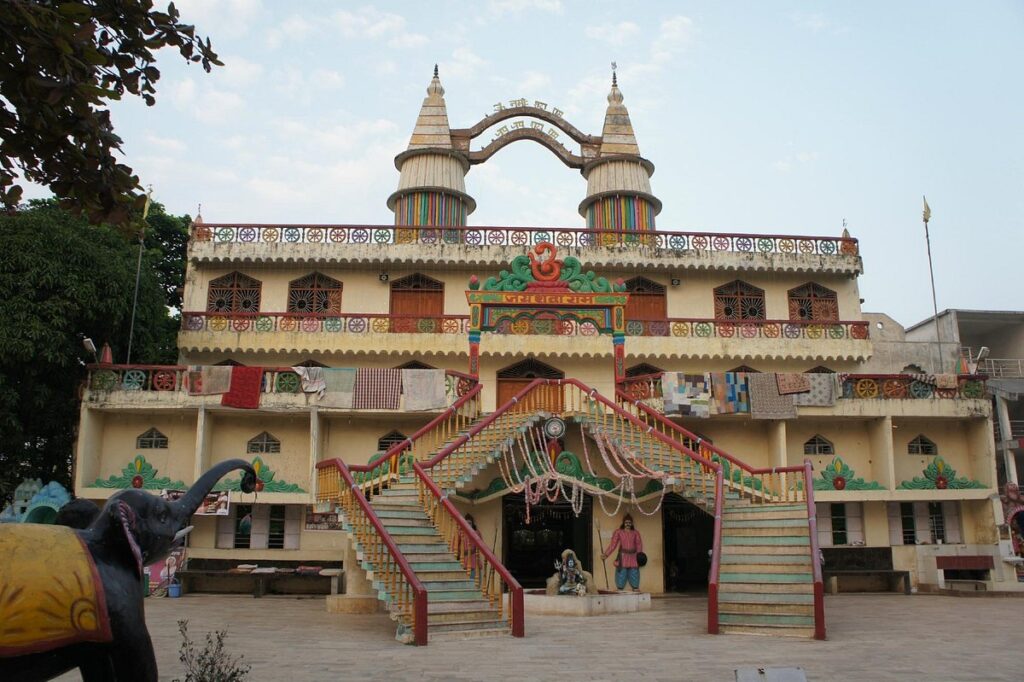  Top 10 Places To Visit Near Raipur-Shadani Darbar