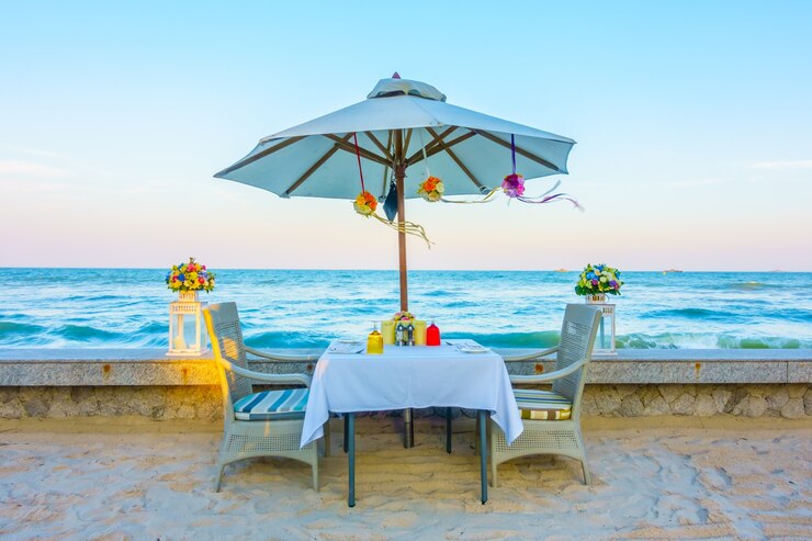 Beachside Dining